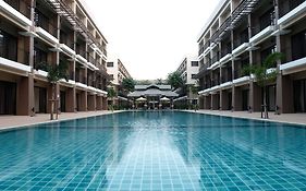 โรงแรมซัมเมอร์ทรี (SHA Extra Plus)